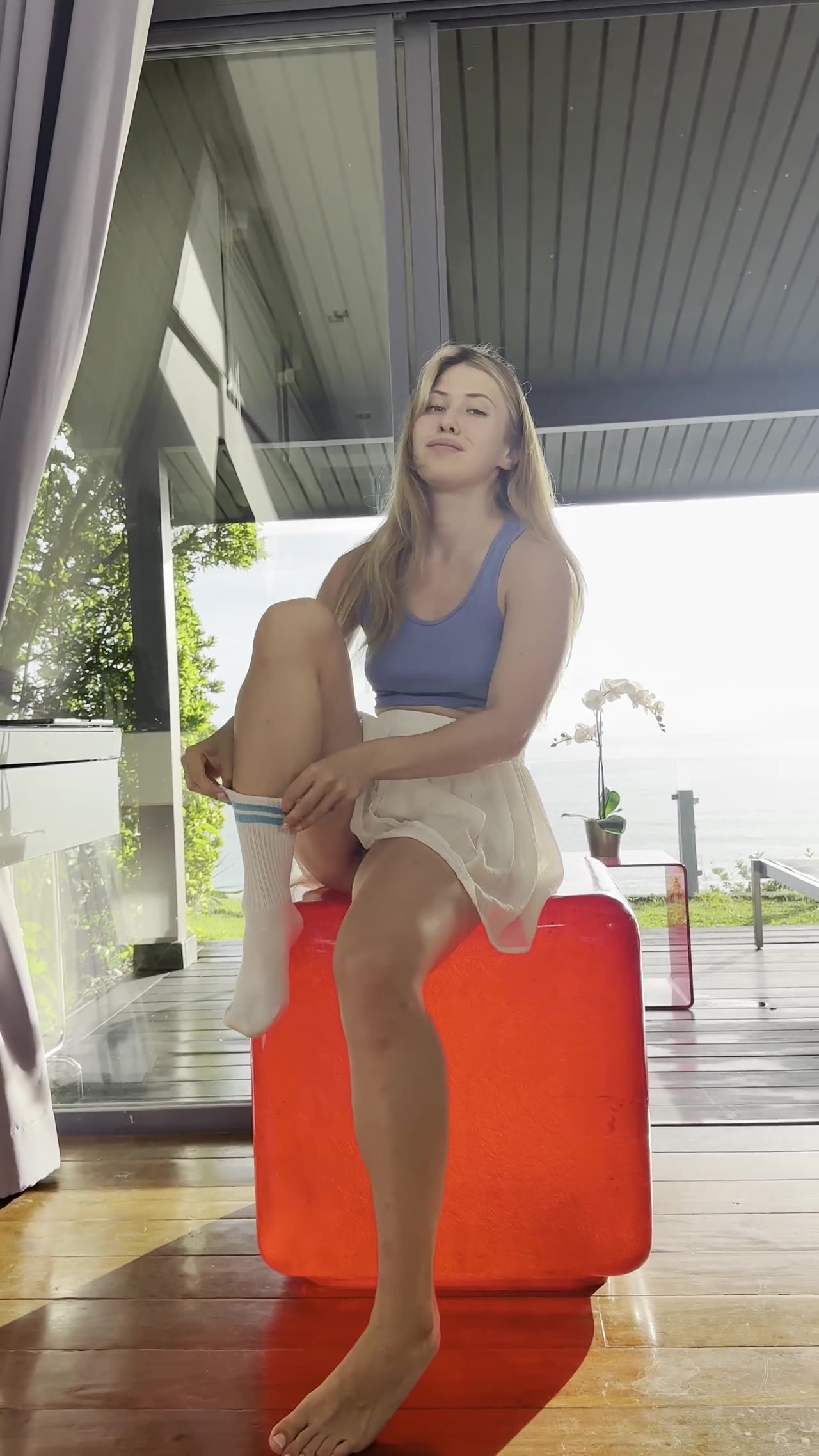 Mirror Private Clip #003